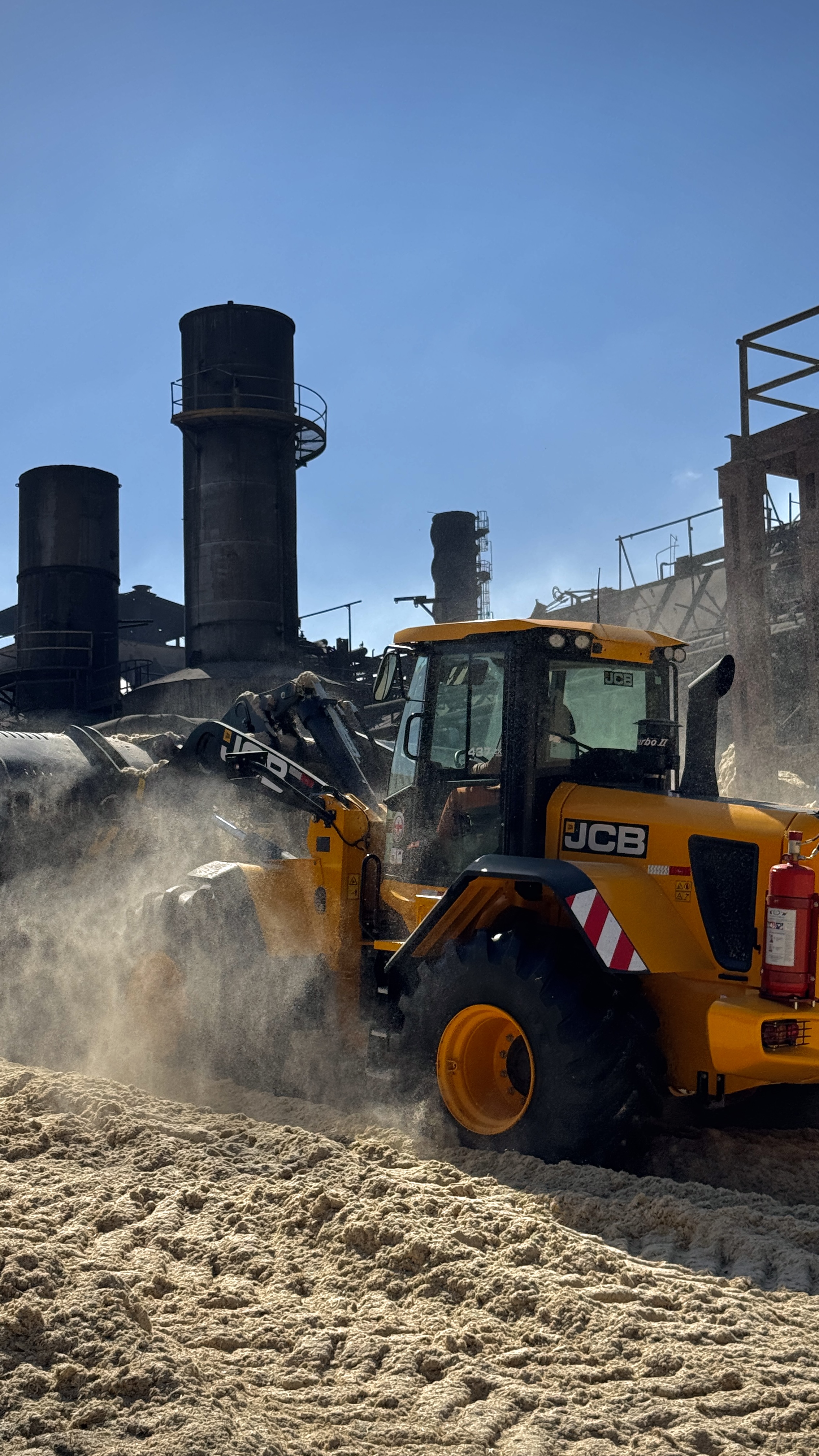 JCB